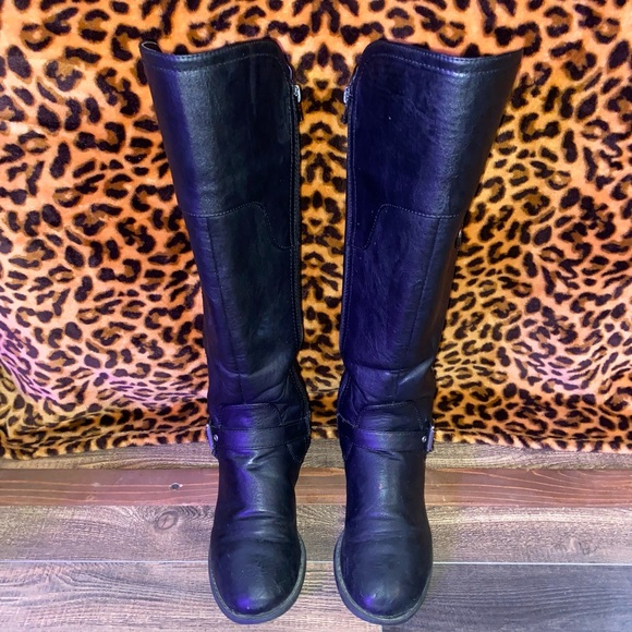 👢Black G byGuess, tall riding boots- women’s size 7.5 - Picture 5 of 7